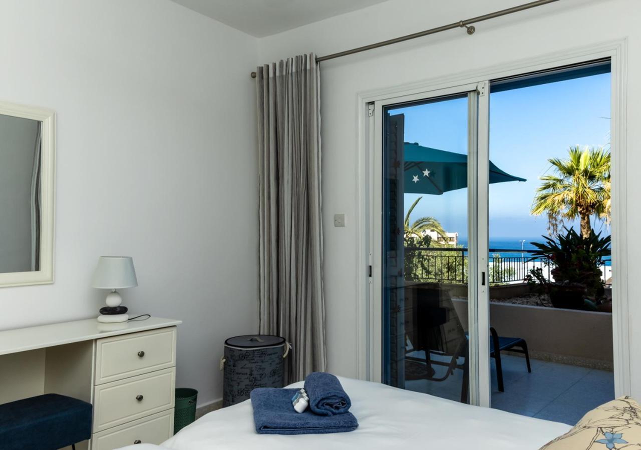 105 Kings Palace - Fabulous 2 Bed, 2 Bath, Large Patio With Garden - Sea Views Paphos Extérieur photo