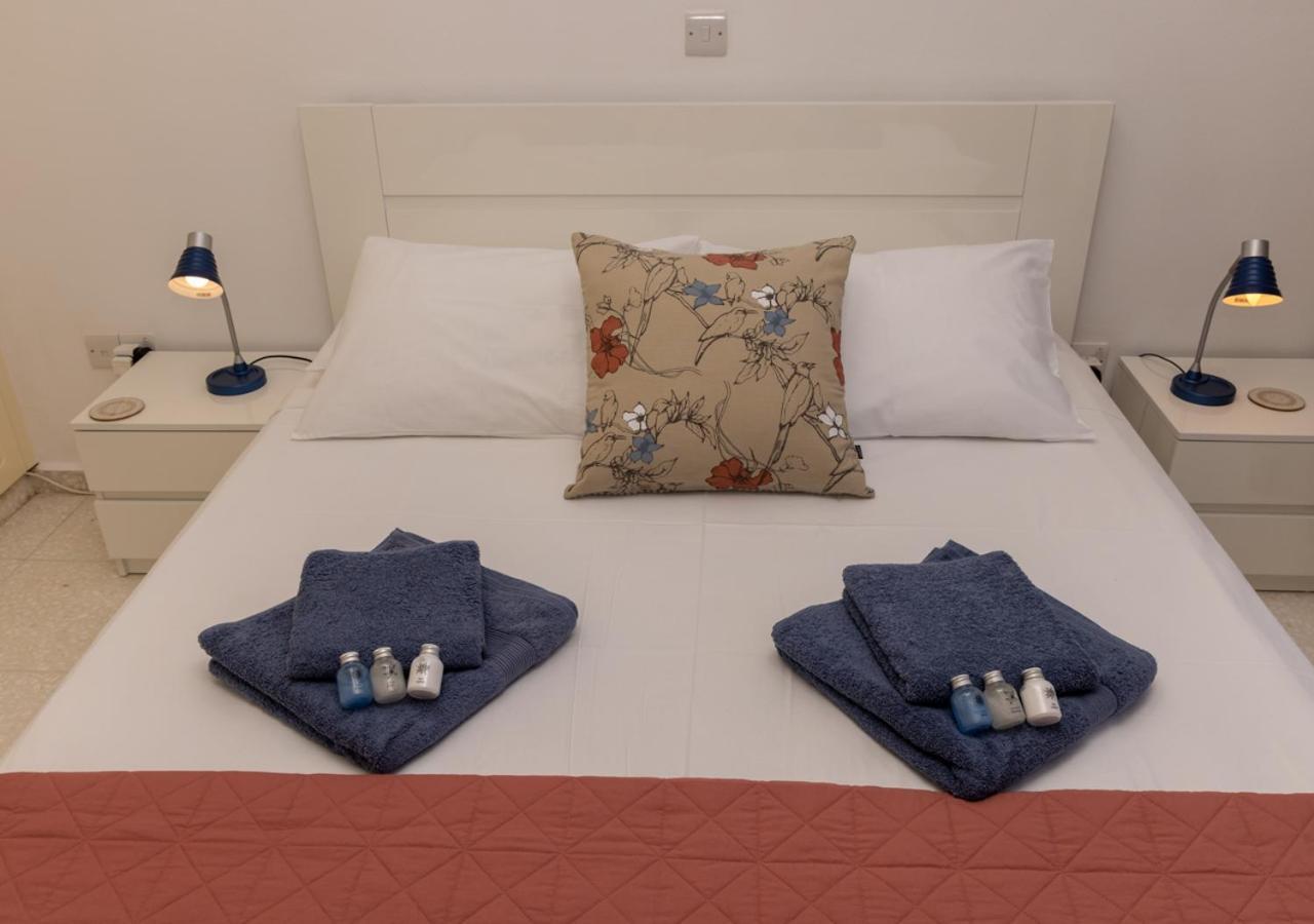 105 Kings Palace - Fabulous 2 Bed, 2 Bath, Large Patio With Garden - Sea Views Paphos Extérieur photo