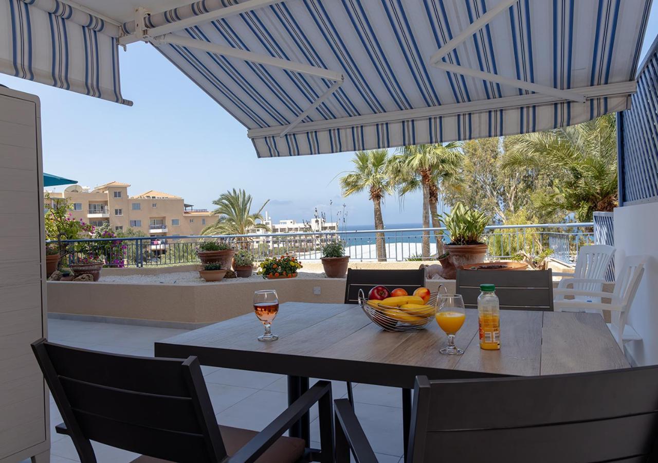 105 Kings Palace - Fabulous 2 Bed, 2 Bath, Large Patio With Garden - Sea Views Paphos Extérieur photo