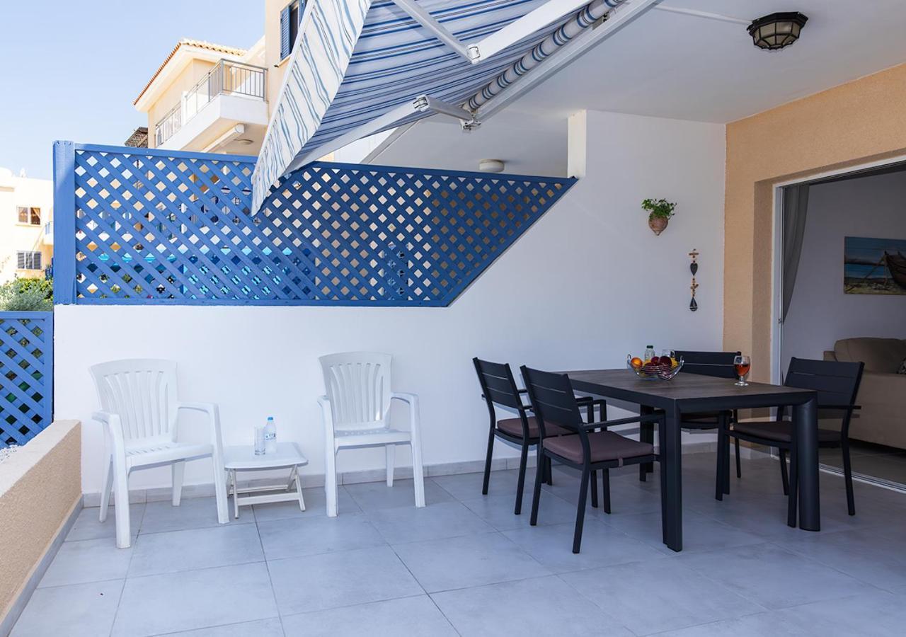 105 Kings Palace - Fabulous 2 Bed, 2 Bath, Large Patio With Garden - Sea Views Paphos Extérieur photo