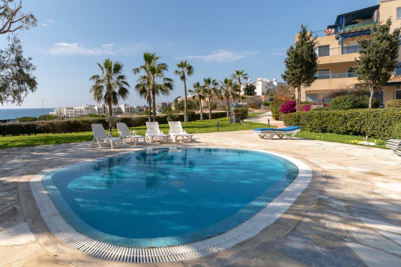 105 Kings Palace - Fabulous 2 Bed, 2 Bath, Large Patio With Garden - Sea Views Paphos Extérieur photo