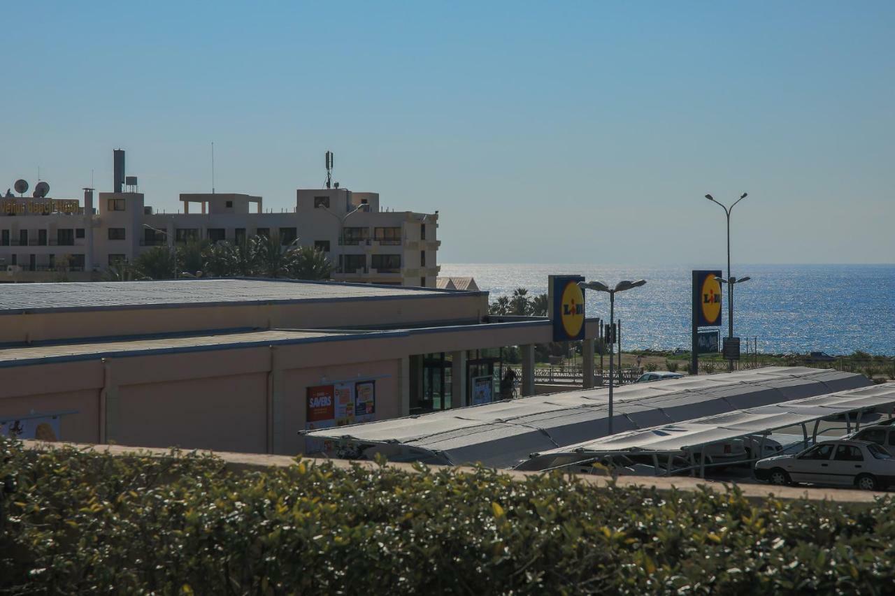 105 Kings Palace - Fabulous 2 Bed, 2 Bath, Large Patio With Garden - Sea Views Paphos Extérieur photo